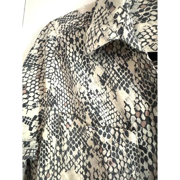 VELVET HEART Python Snake Print Snakeskin Button-Up Rayon Blouse Shirt - Sz L - Picture 3 of 6